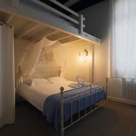 Apartamento Charme D'Ancien Au Coeur De Vieux-Tours Exterior foto