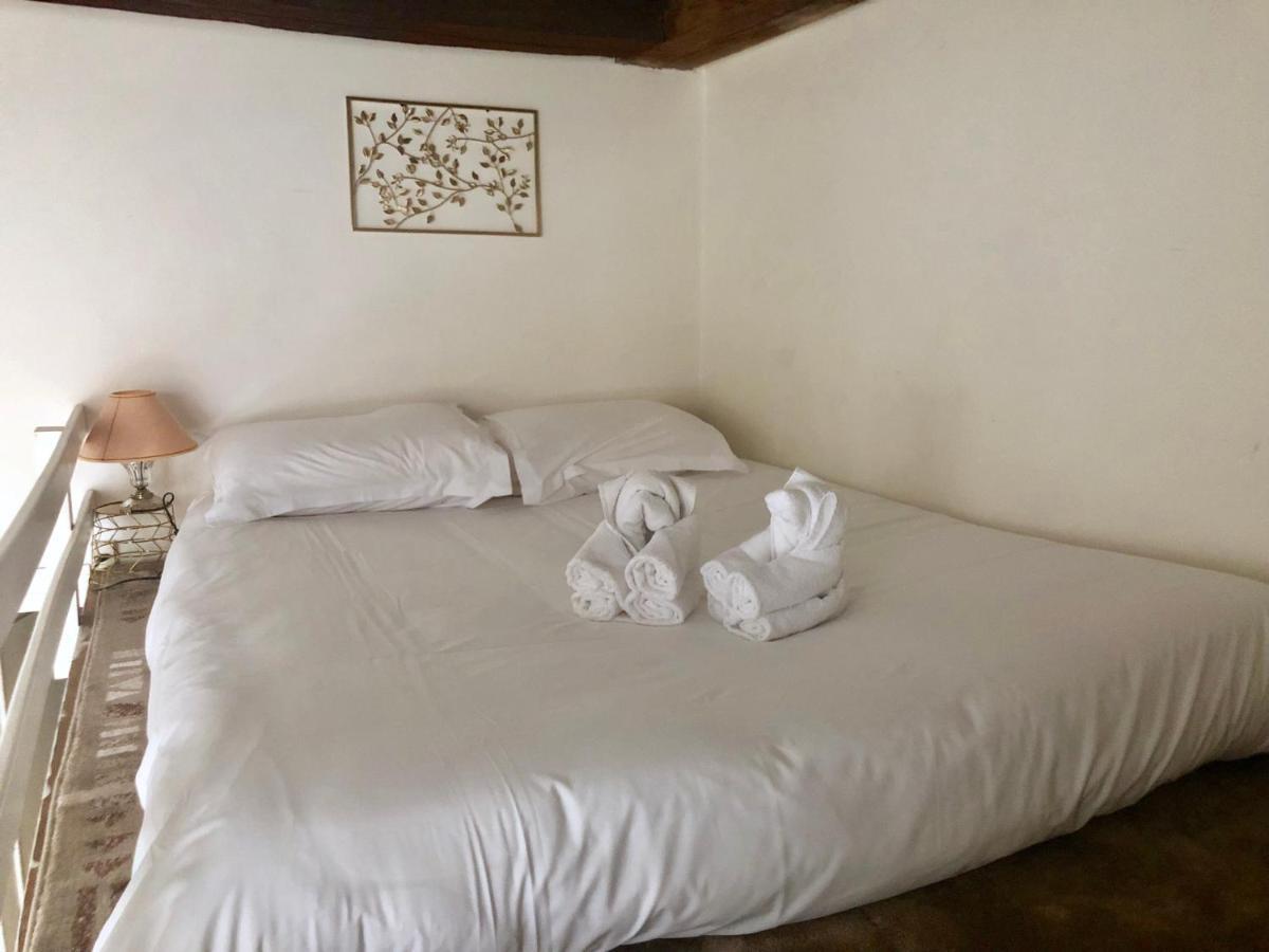 Apartamento Charme D'Ancien Au Coeur De Vieux-Tours Exterior foto