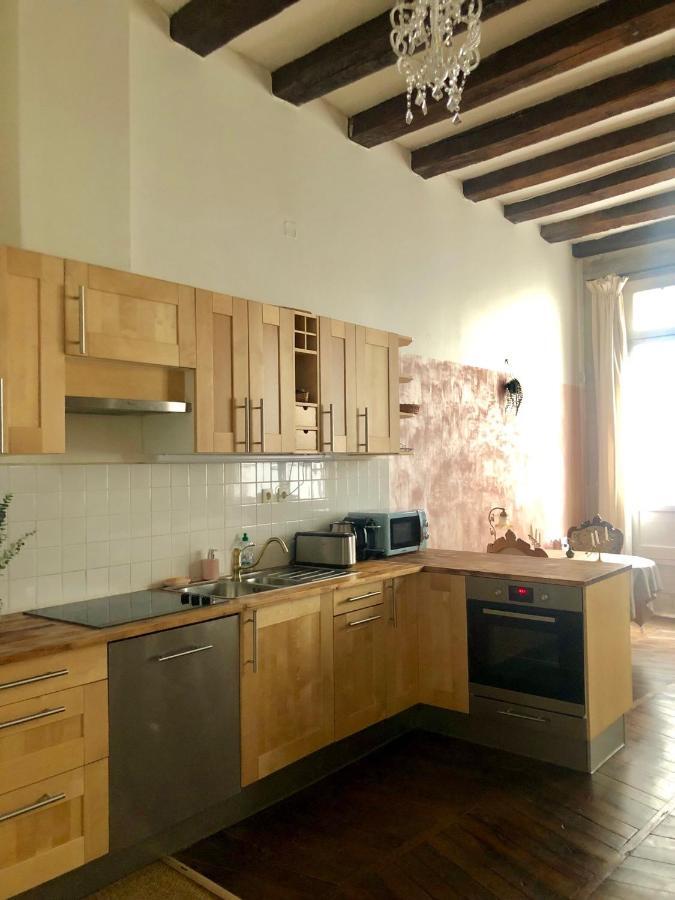Apartamento Charme D'Ancien Au Coeur De Vieux-Tours Exterior foto